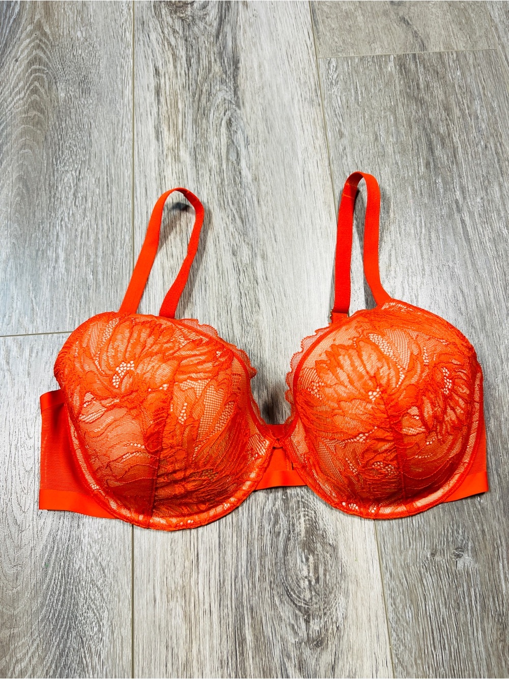 Soma Intimates Orange Floral Lace Lightly Lined Plunge Bra 38DD Underwire Mesh W